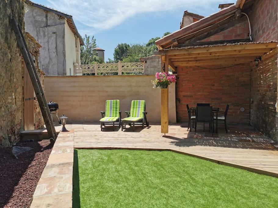 Gite Le Jardin Secret Et Gite Au Temps Suspendu Montpezat  Kültér fotó