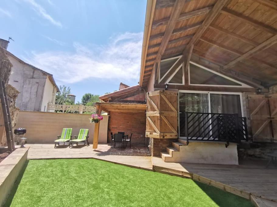 Gite Le Jardin Secret Et Gite Au Temps Suspendu Montpezat  Kültér fotó